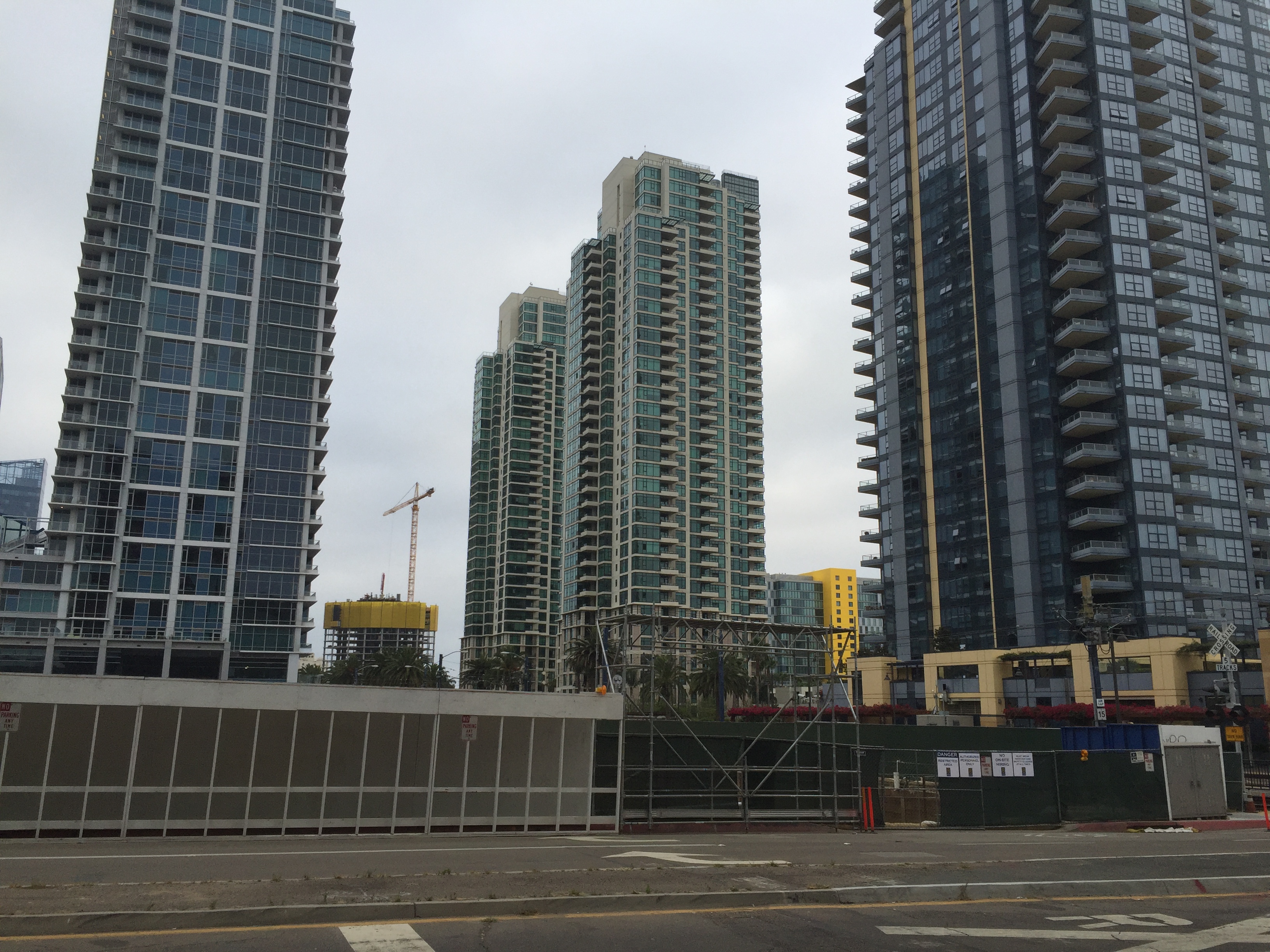 Pacific Gate seen from the Kettner and Ash construction site