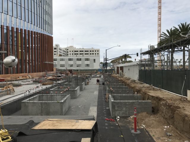 Pedestrian Park - Pacific Gate